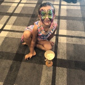 Meet your Posher, Elan